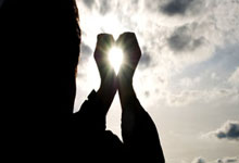 男子长期被职场PUA就诊时抱医生大哭